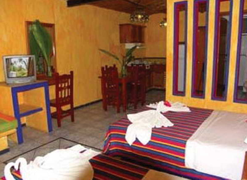 Hotel Y Suites Mar Y Sol 린콘 데 구아야비토스 외부 사진